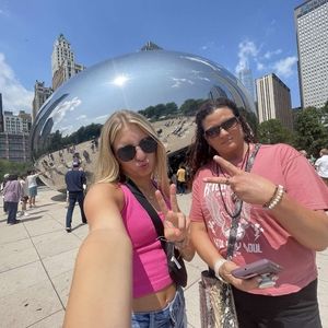 Meet your Posher, Jenefer